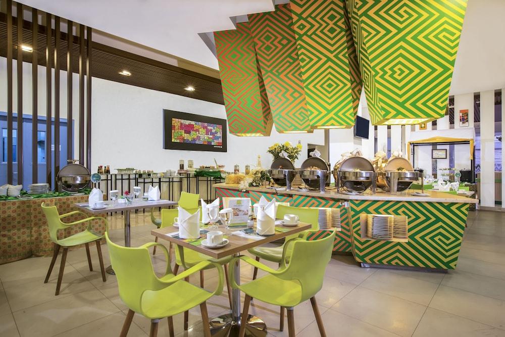 Khas Makassar Hotel Eksteriør bilde