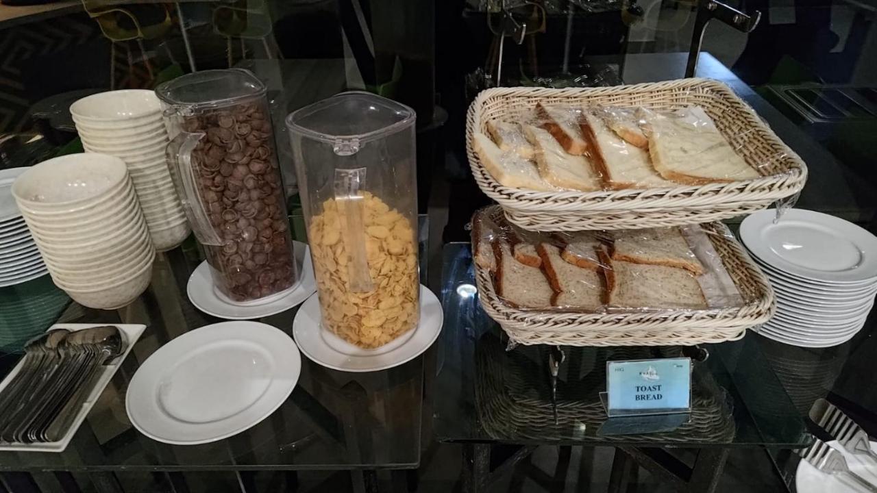 Khas Makassar Hotel Eksteriør bilde