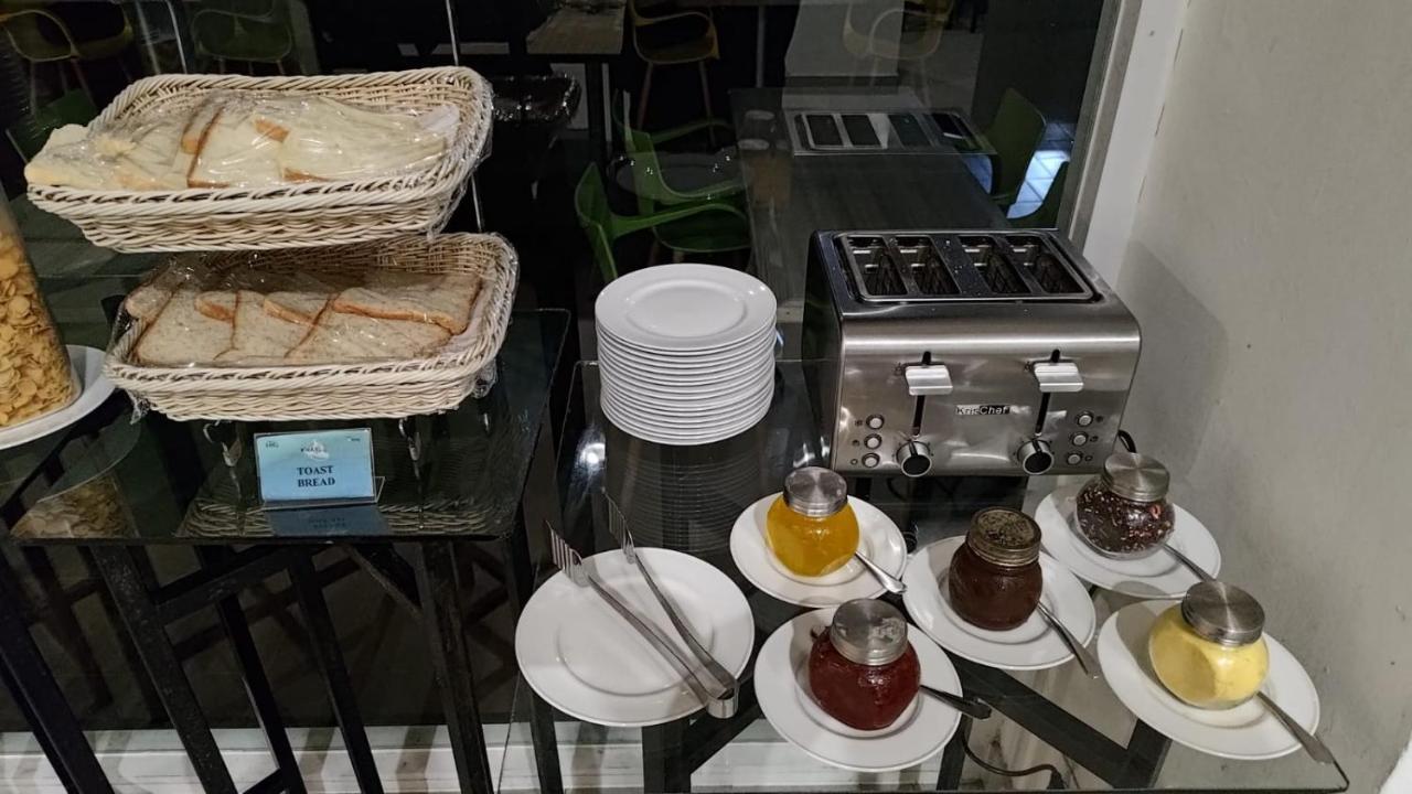 Khas Makassar Hotel Eksteriør bilde
